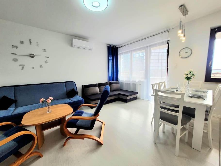 Apartment Sophie 3 Rooms, 2 Bathrooms, 8 Persons Kraków Exteriör bild