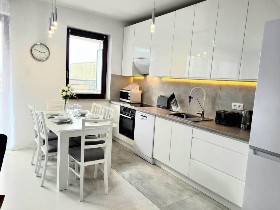 Apartment Sophie 3 Rooms, 2 Bathrooms, 8 Persons Kraków Exteriör bild